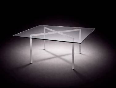 Table basse Barcelona par Ludwig Mies Van Der Rohe
