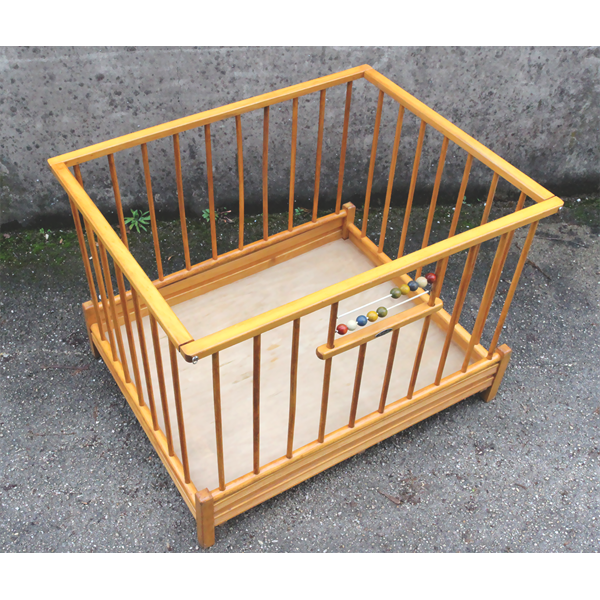 Lit Parc Bebe Kid Vintage En Bois Clair Et Son Boulier Pliable Selency Lit Parc Bebe Kid Vintage En Bois Clair Et Son Boulier Pliable Selency