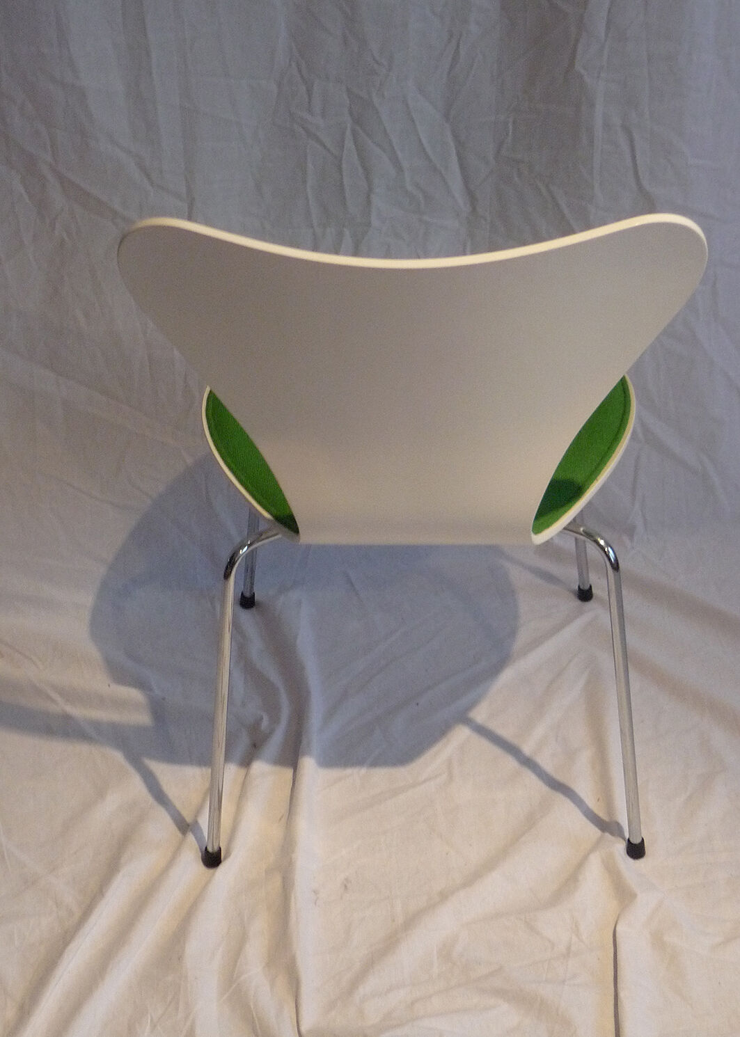 Chaise modèle 3107 d'Arne Jacobsen, édition Fritz Hansen