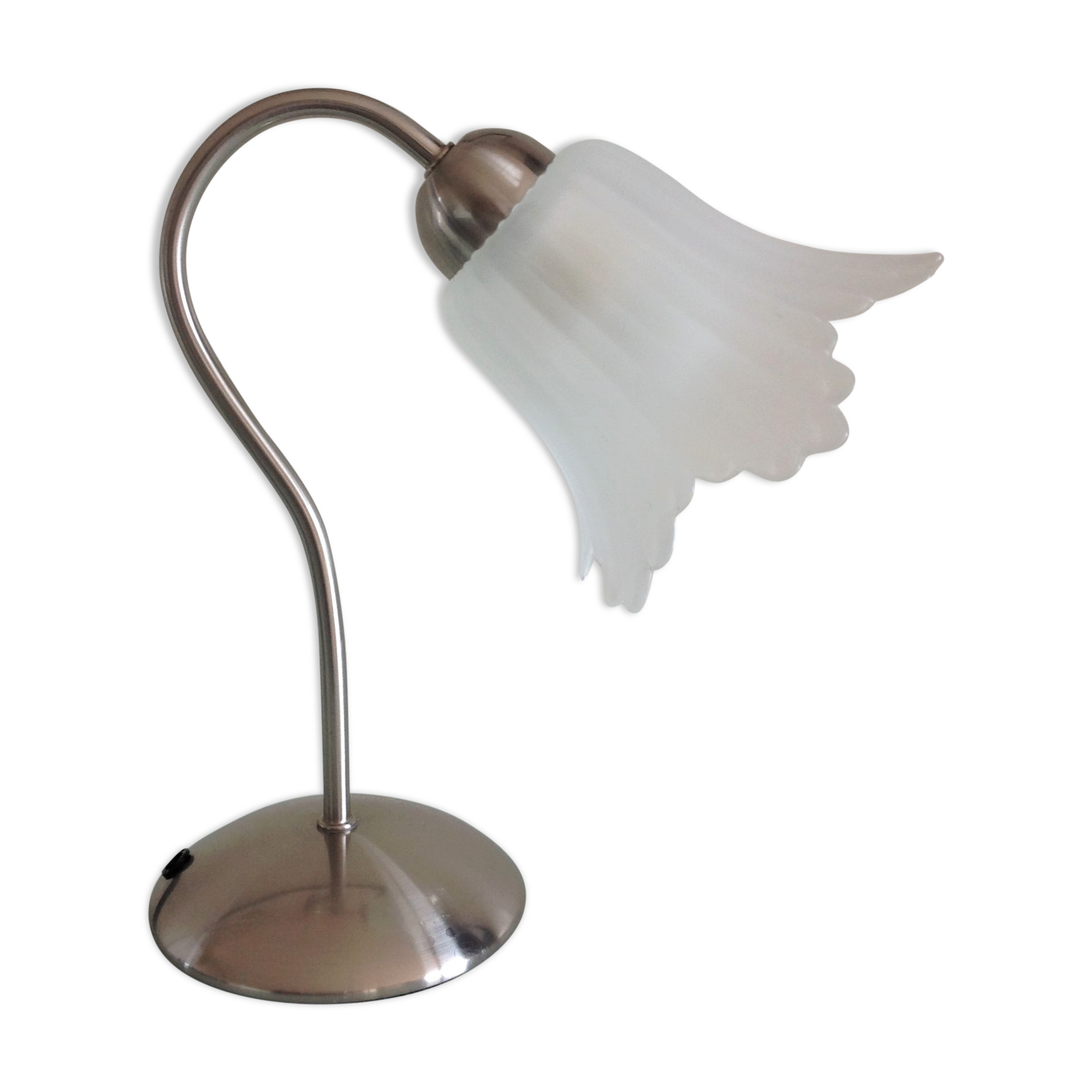 Bedside lamp in metal and frosted glass art deco style