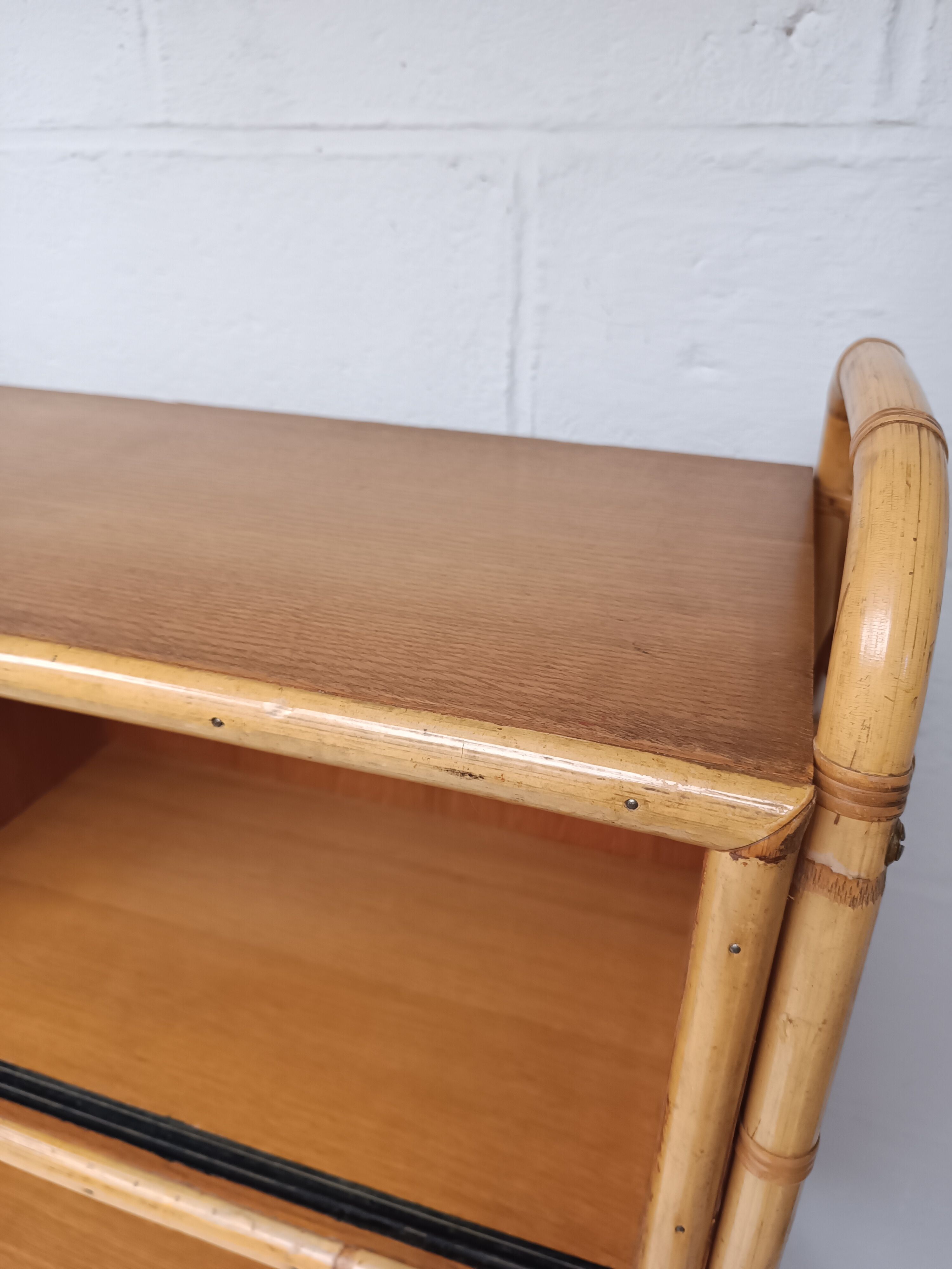 Bookcase shelf vintage in rattan