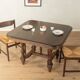 Table à manger antique de la période Gründerzeit, vers 1880, en chêne massif.