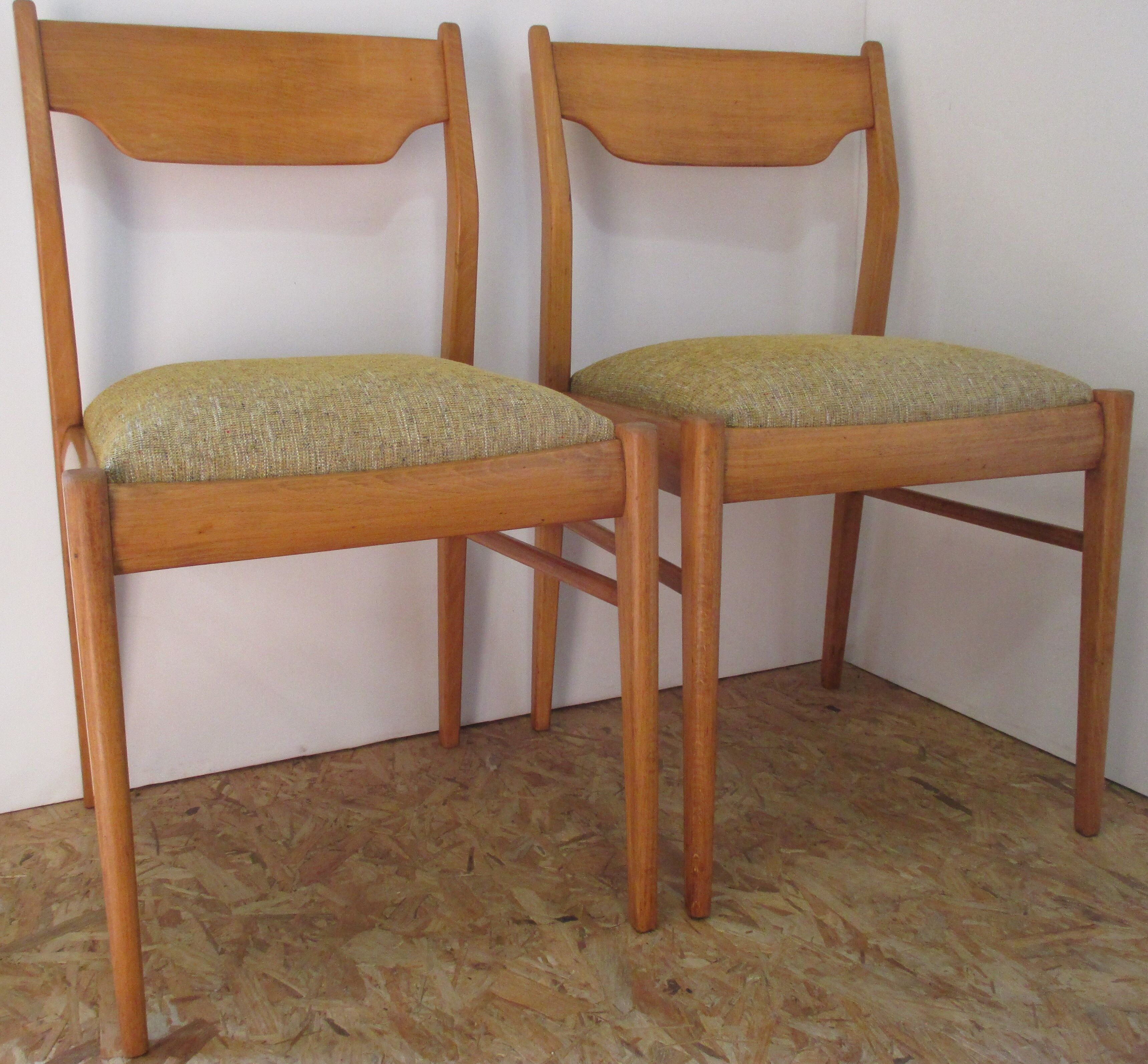 6 Scandinavian chairs 60s in beech Farstrup