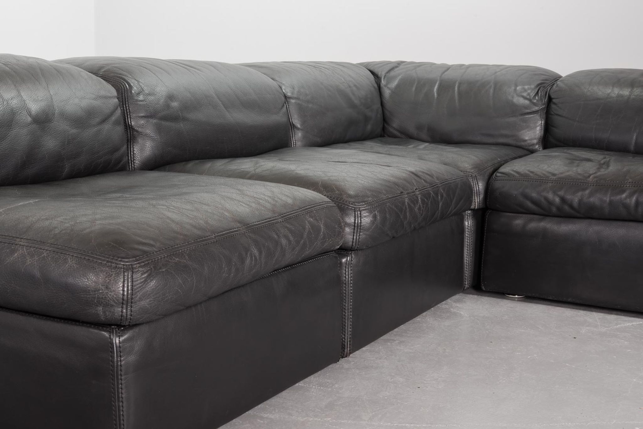 Durlet 'Jeep' Modular Sofa in Anthracite Grey Leather, Belgium 1970s