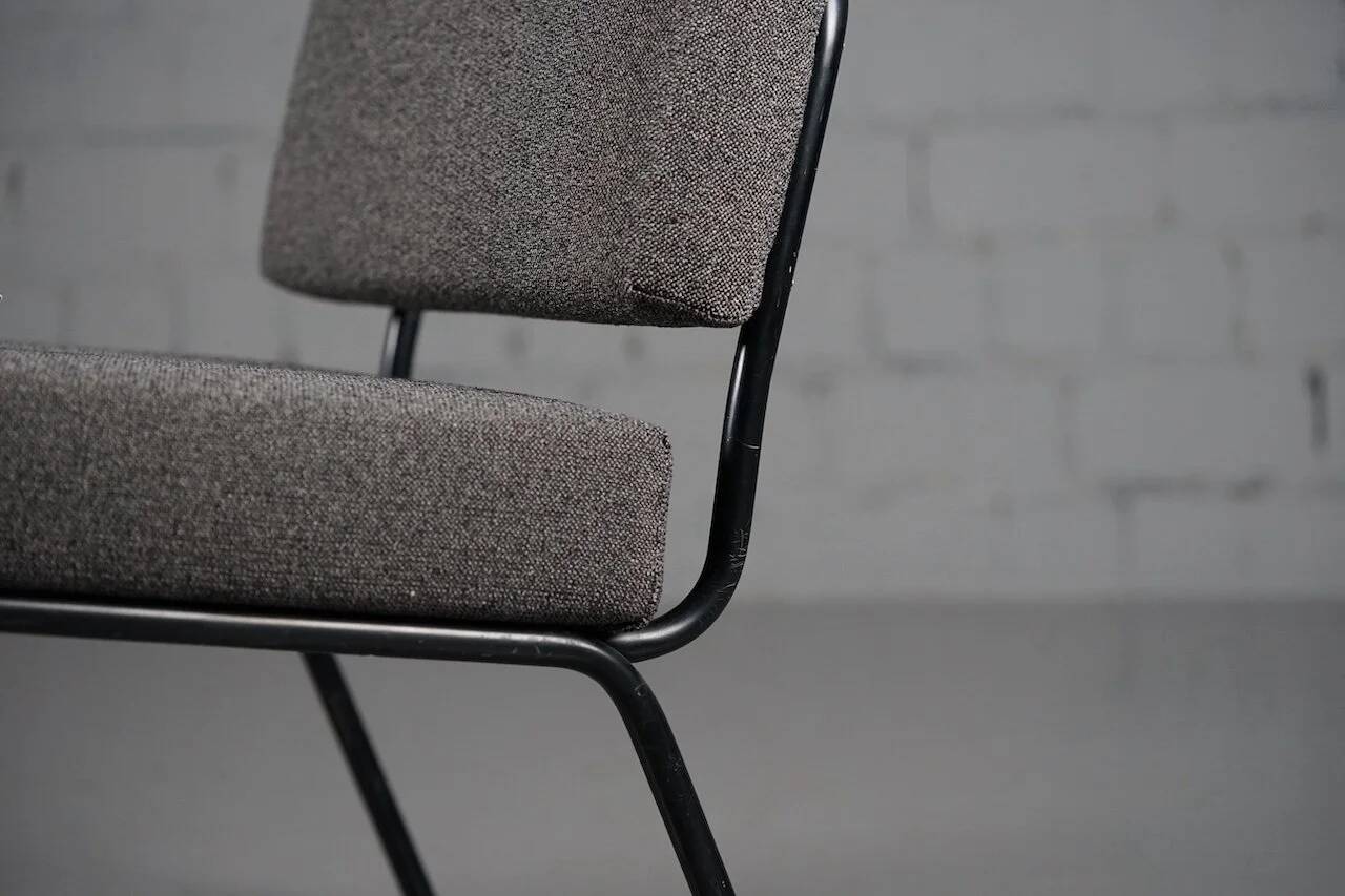 Model 31 easy chair by Florence Knoll for Knoll International (grey)