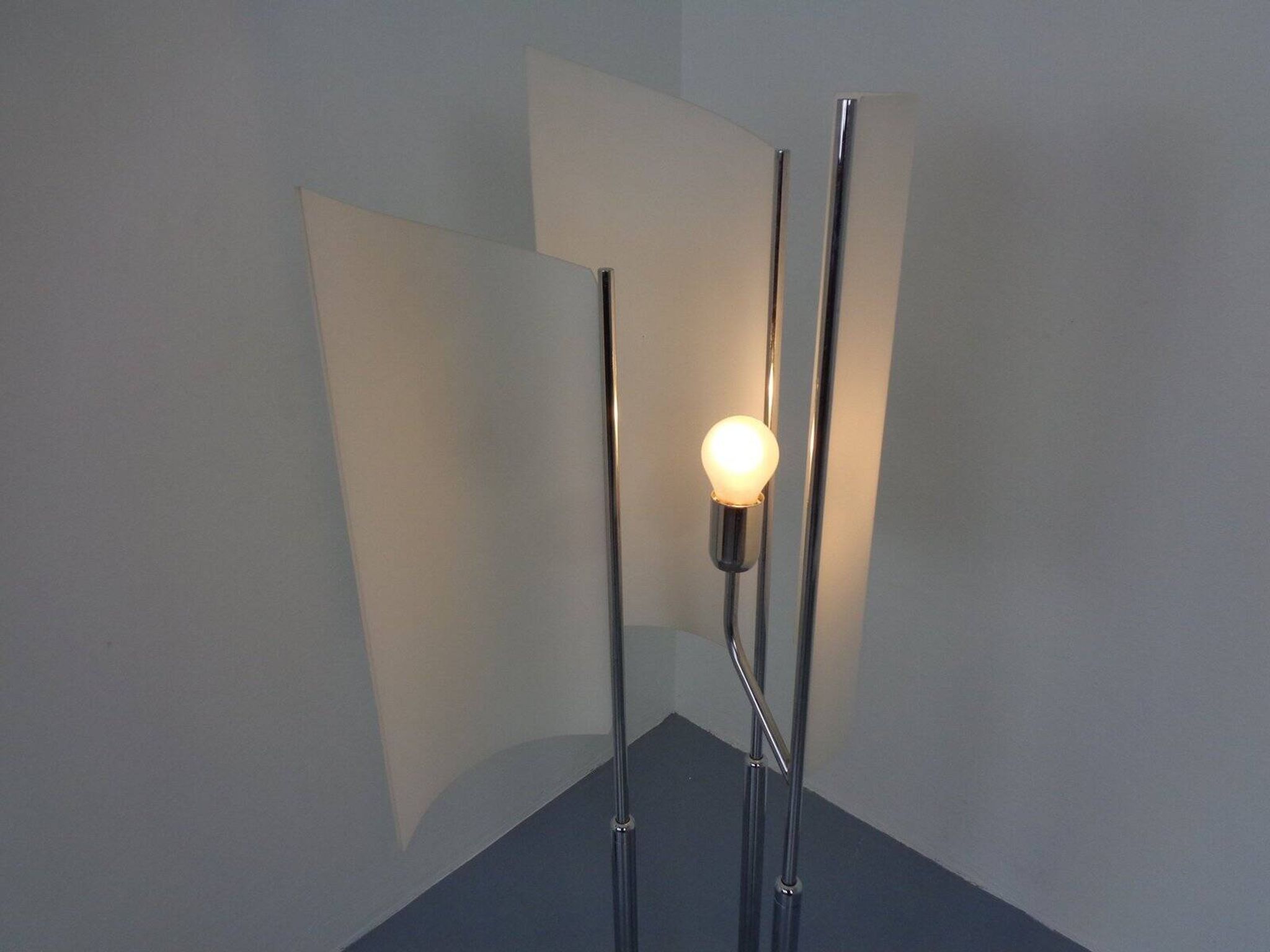 Arianna Floor Lamp in Marble and Handblown Glass by Bruno Gecchelin for Oluce, Italy, 1970s