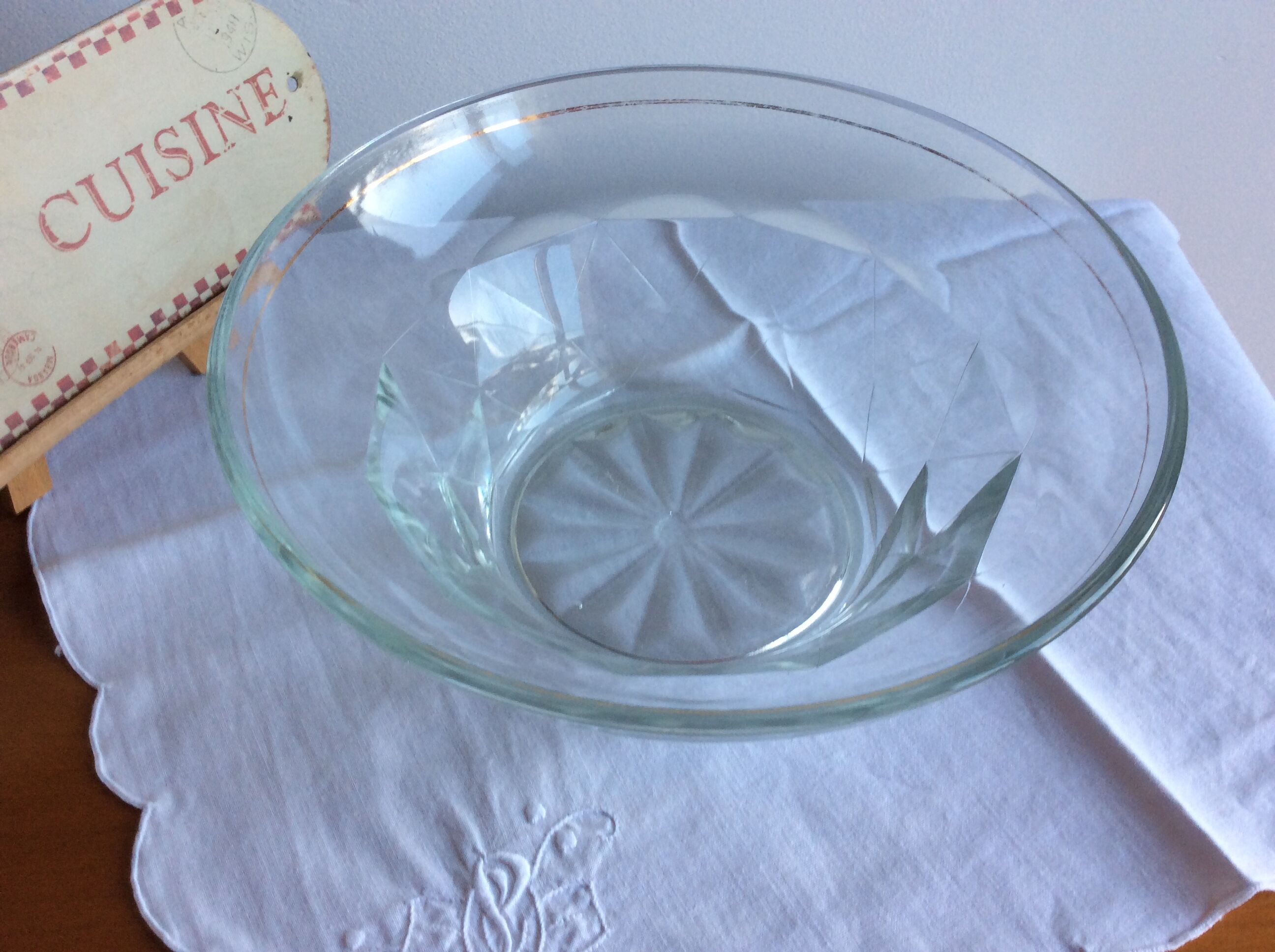 Glass salad bowl from the 50s-60s with gold border