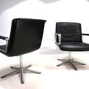 Set of 2 Wilkhahn Delta conference/dining chairs from the Delta Group