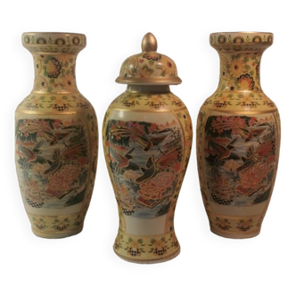 Beautiful set of 3 old Japanese SATSUMA VASES