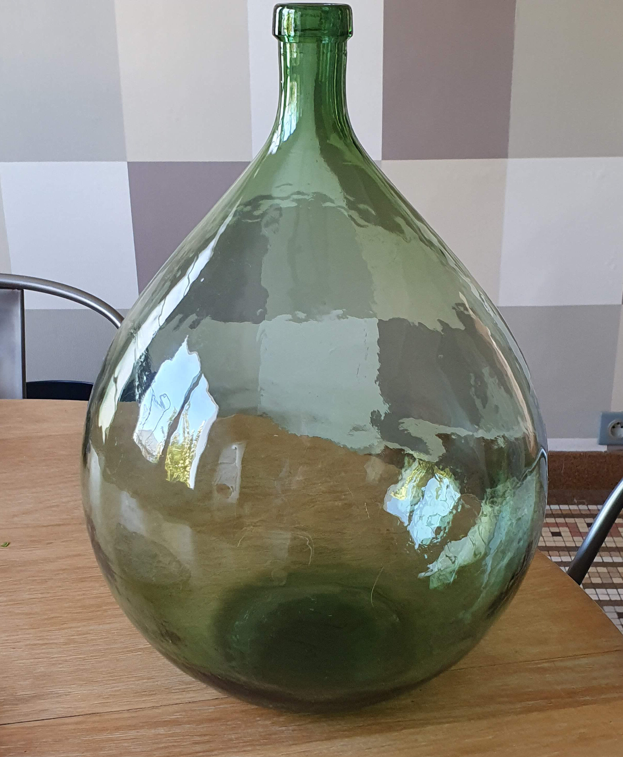 Green demijohn 15L