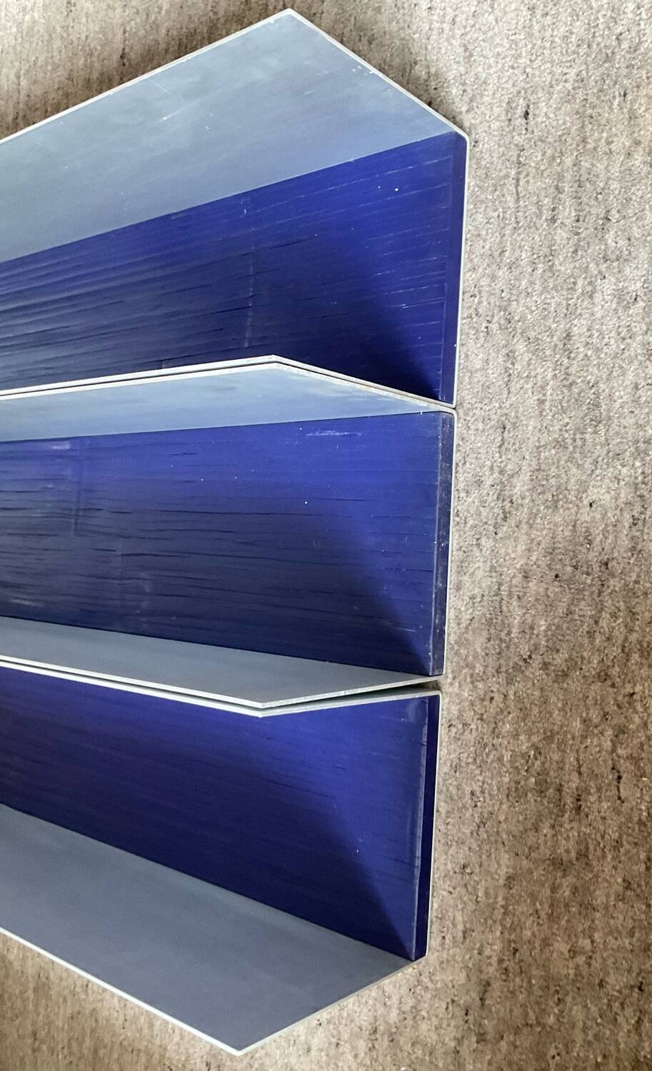 Series 3 contemporary wall-mounted bookcase shelves in aluminum and wood