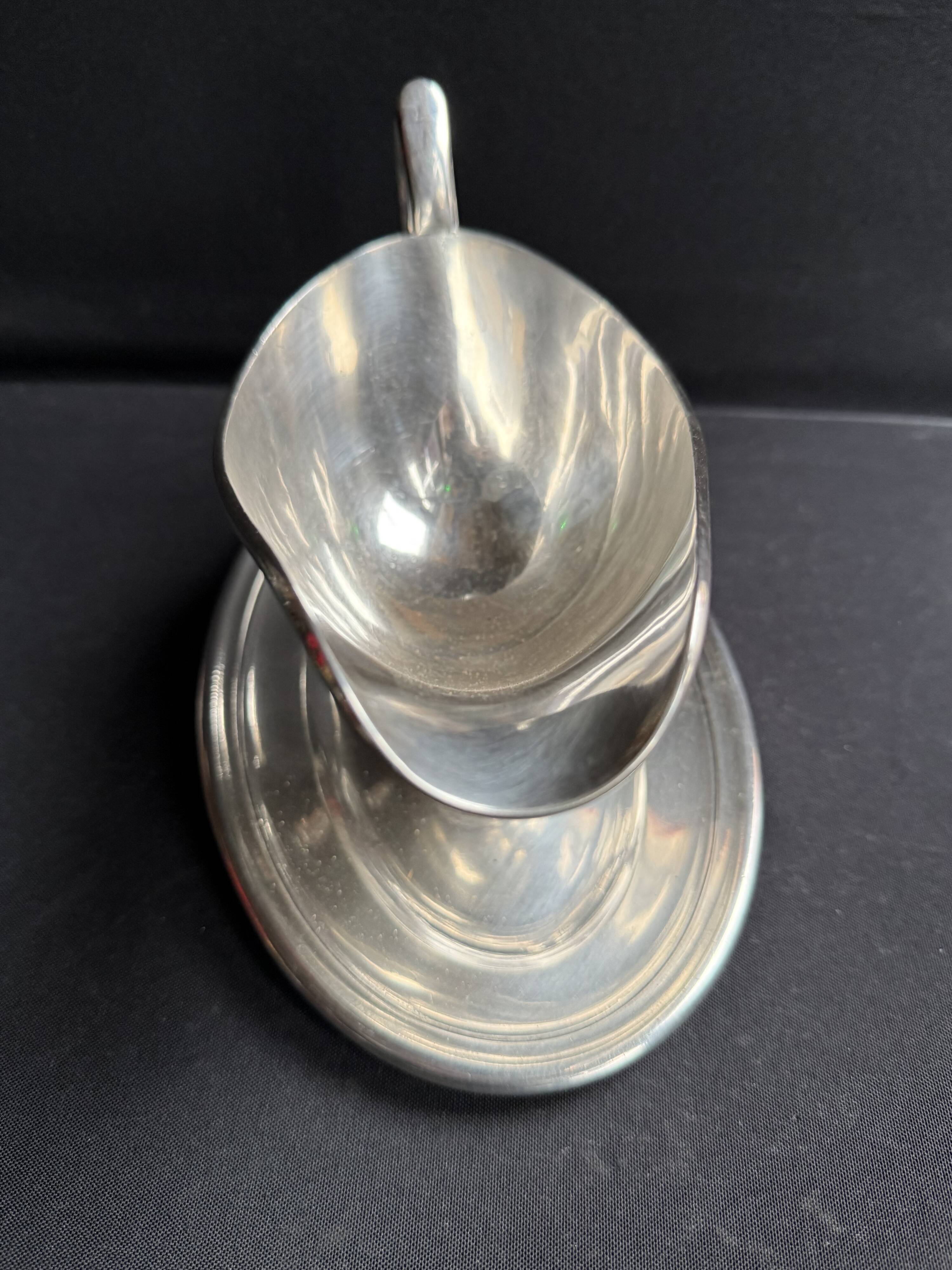 Silver metal helmet sauce boat - Christofle