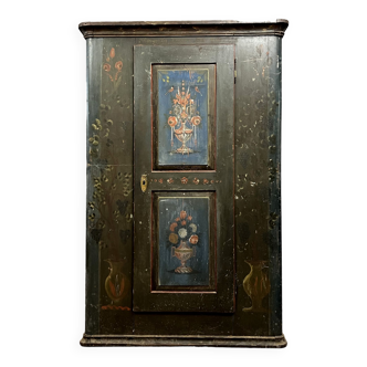 Armoire Bernoise époque XIXeme en bois polychrome vers 1850.