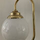Lampe vintage des années 70 en laiton et opaline