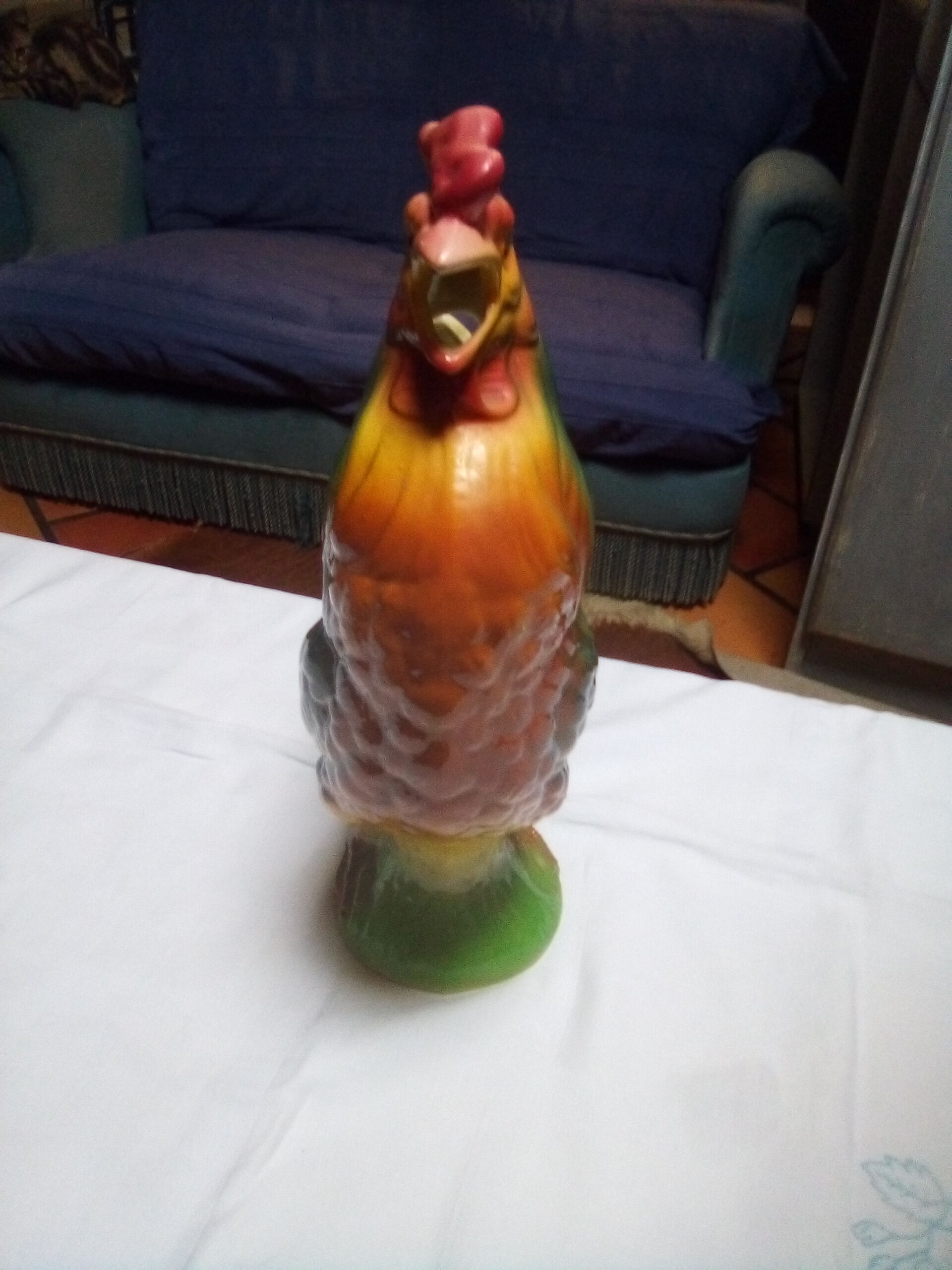 Pitcher rooster dabbling St Clement