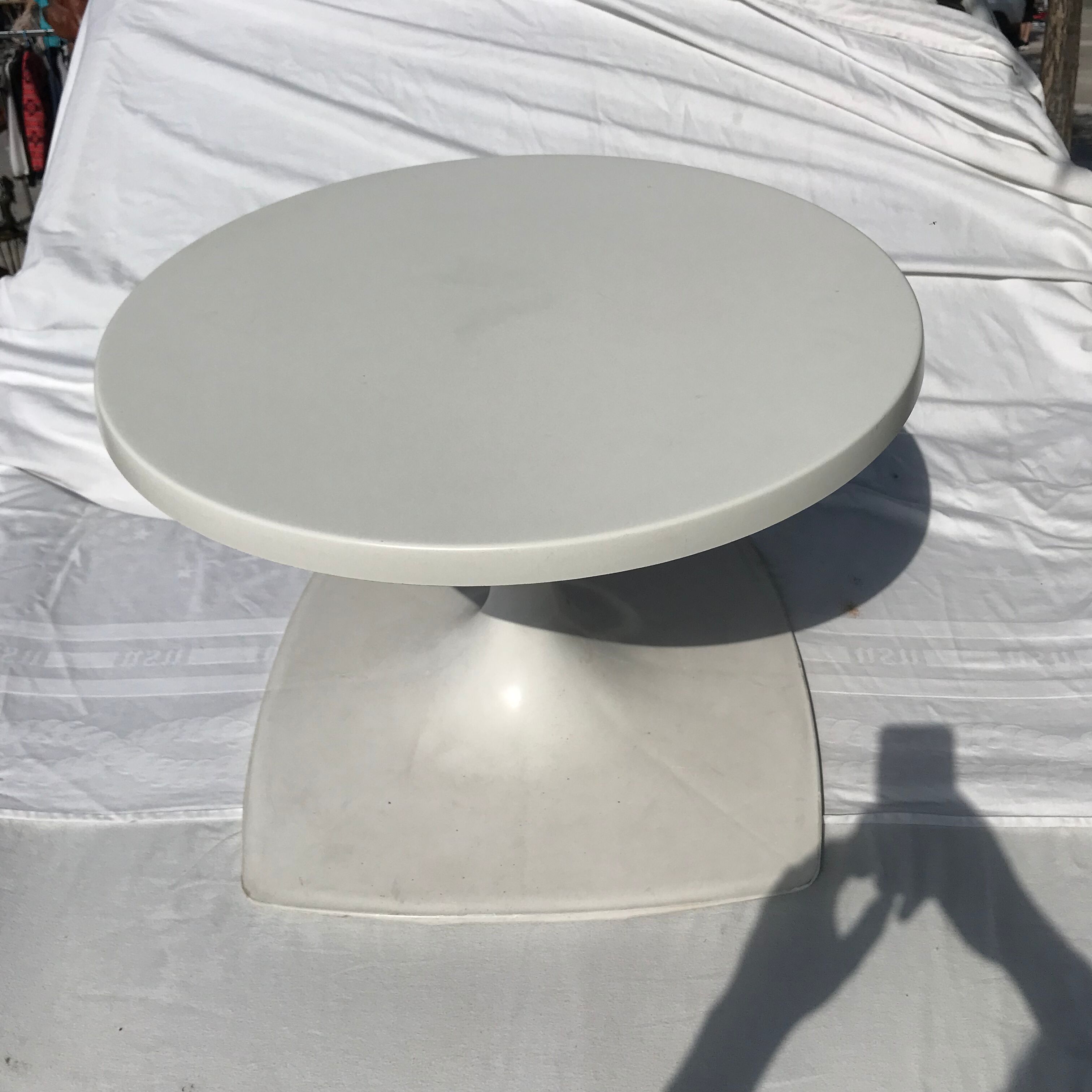 Coffee table foot tulip Stamp 1970