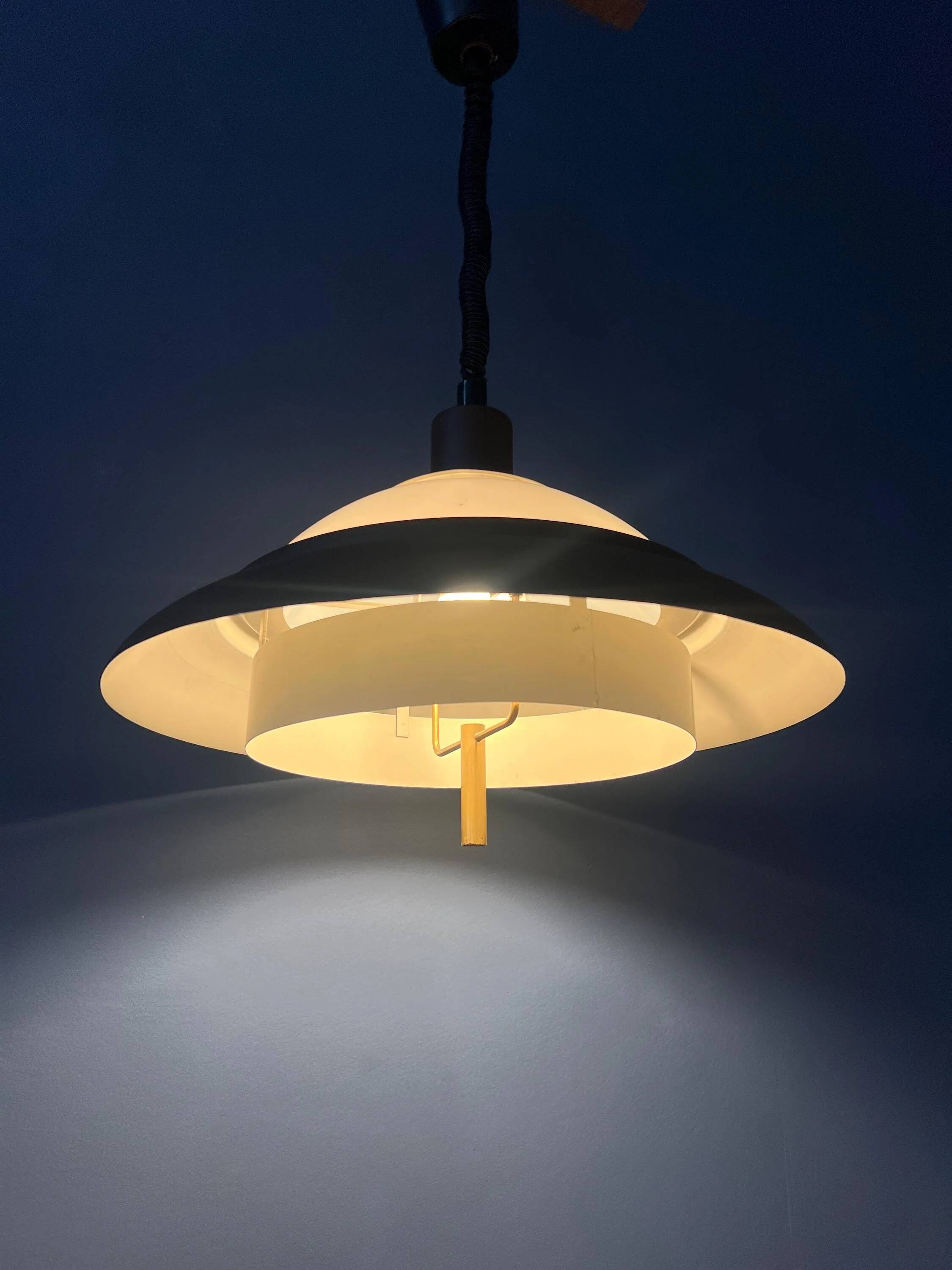 Mid-century brown and beige Dijkstra Space Age suspension
