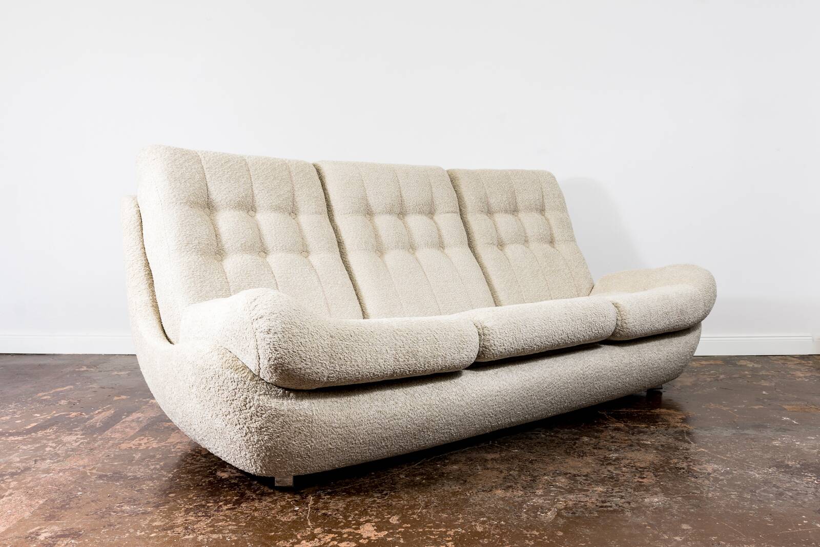 Customizable Space Age Living Room Set Atlantis in Beige Boucle 1970's, Czechoslovakia