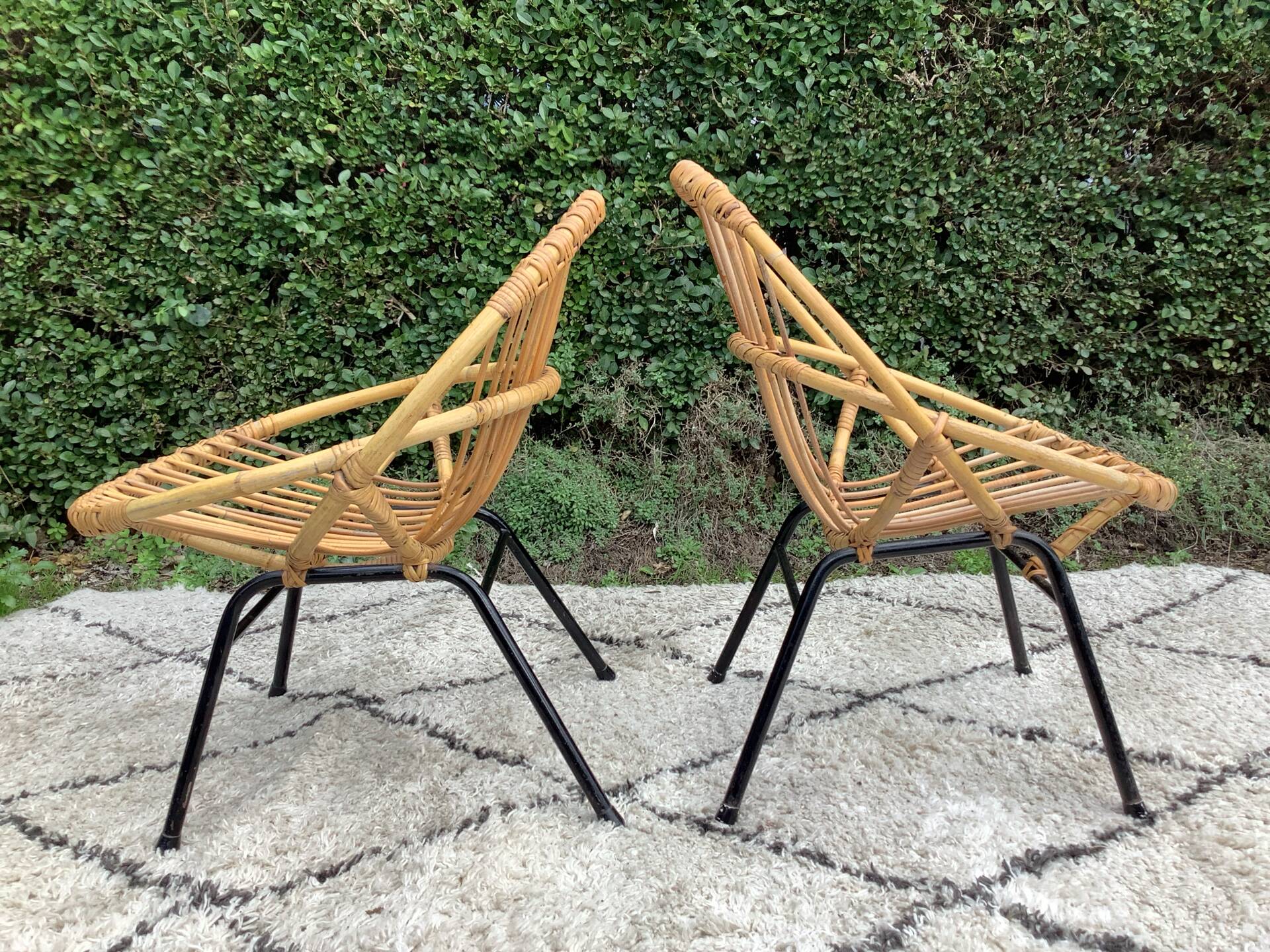 Pair of children's armchairs in rattan from the 1960s.