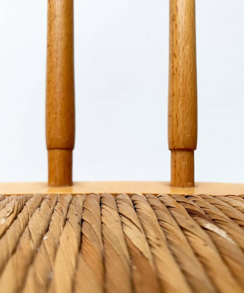 Mid-century wooden chair set in the style of Arno Lambrecht, 1950s.