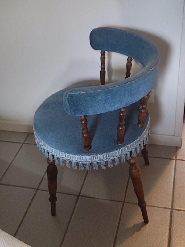 Armchair toad wood velvet fabric blue