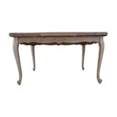 Rectangular dining room table