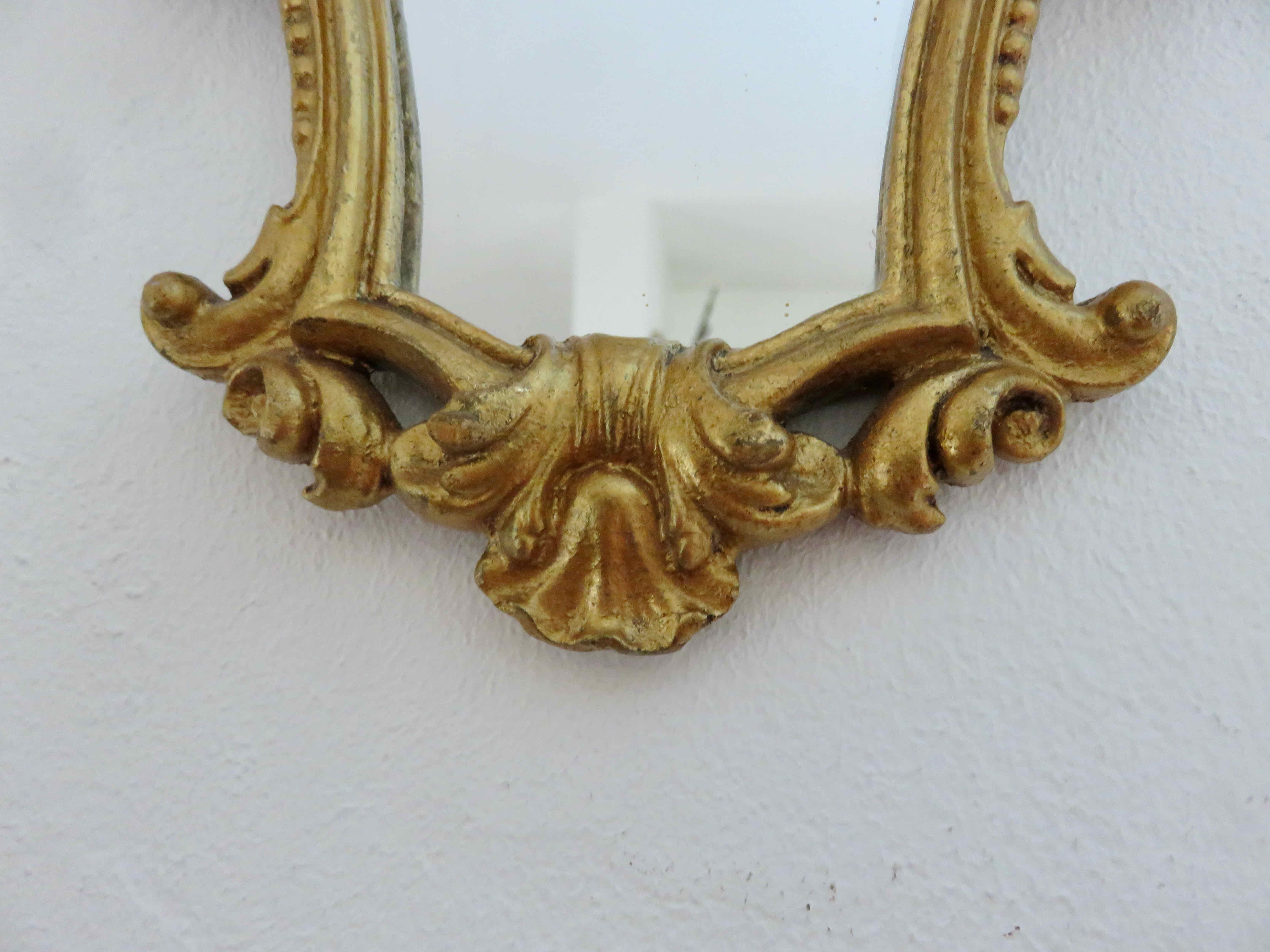 Baroque style mirror in gilded resin 60s 70s