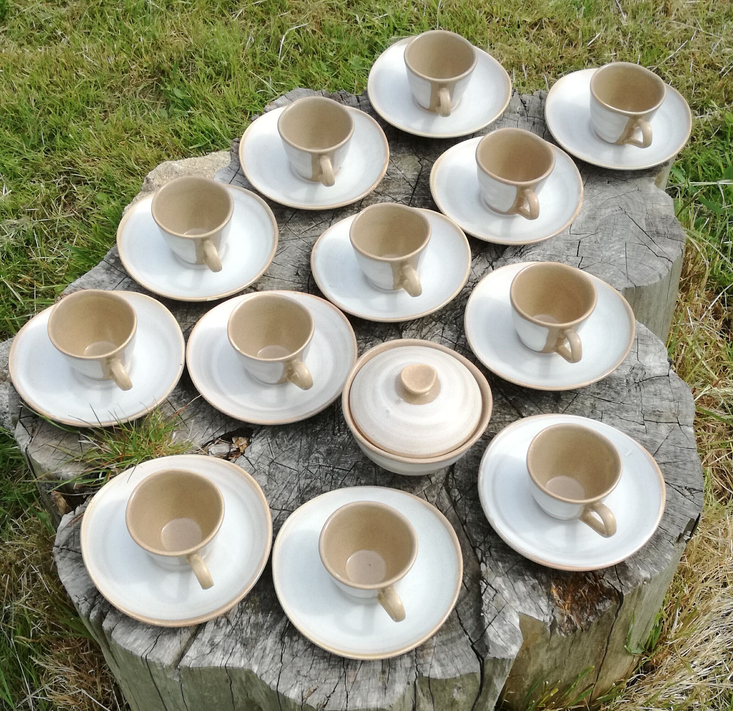 12 cups sous-cups and sugar-stoneware "Nederville"