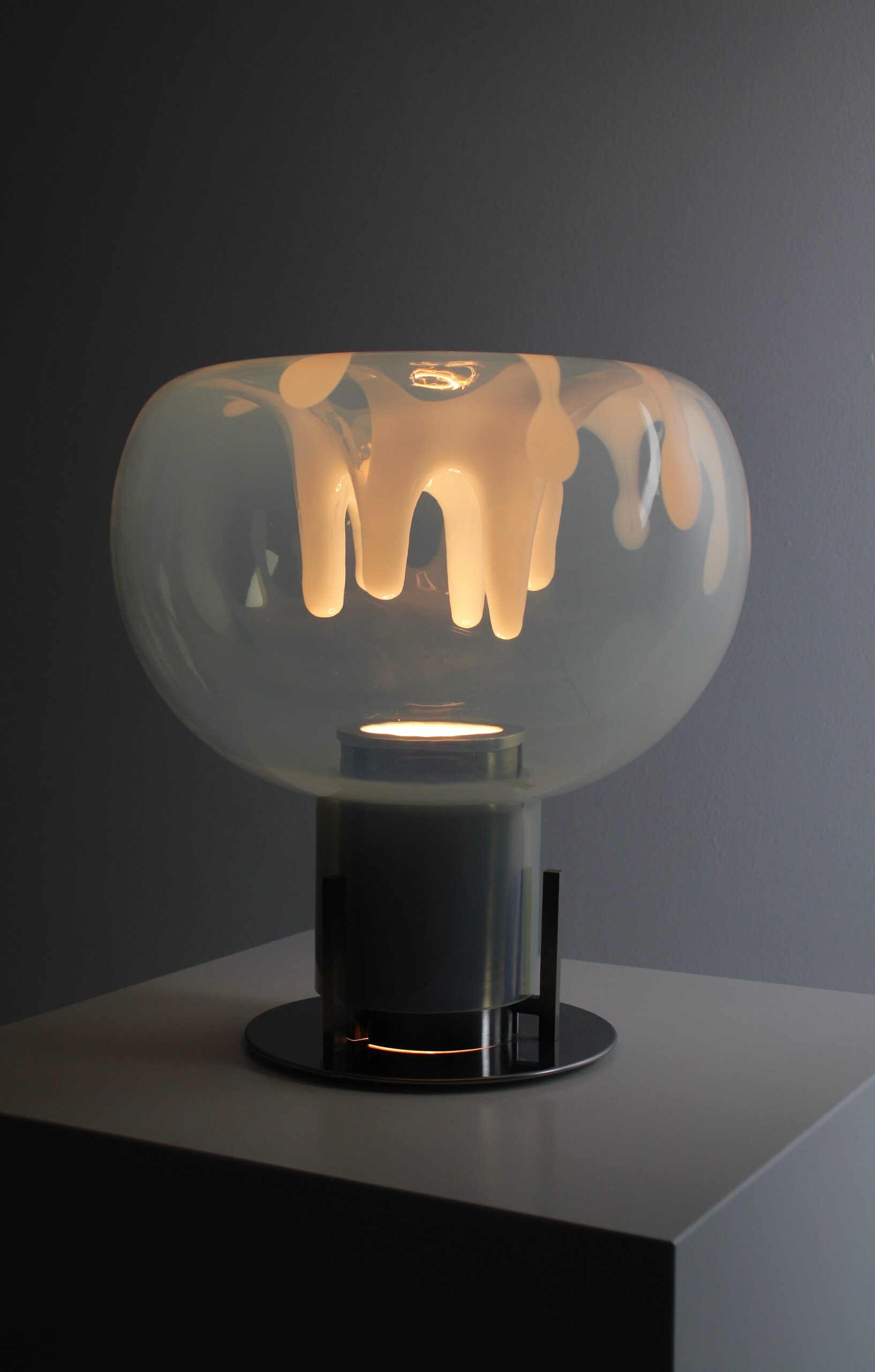 Fluorescent Murano glass table lamp by PVM, 1970s