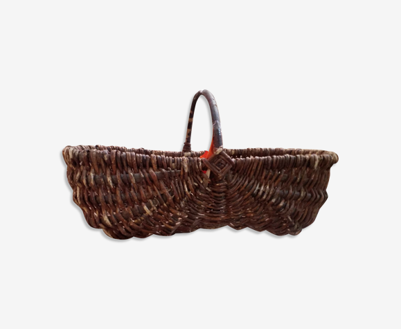 Panier en osier tressé