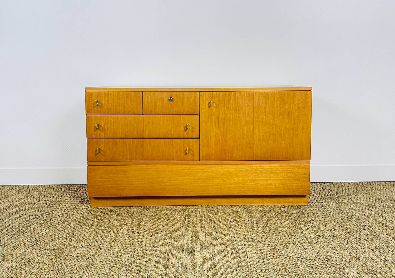 Vintage 1960s sideboard