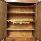 Large linen wardrobe in walnut and burl, Louis Philippe
