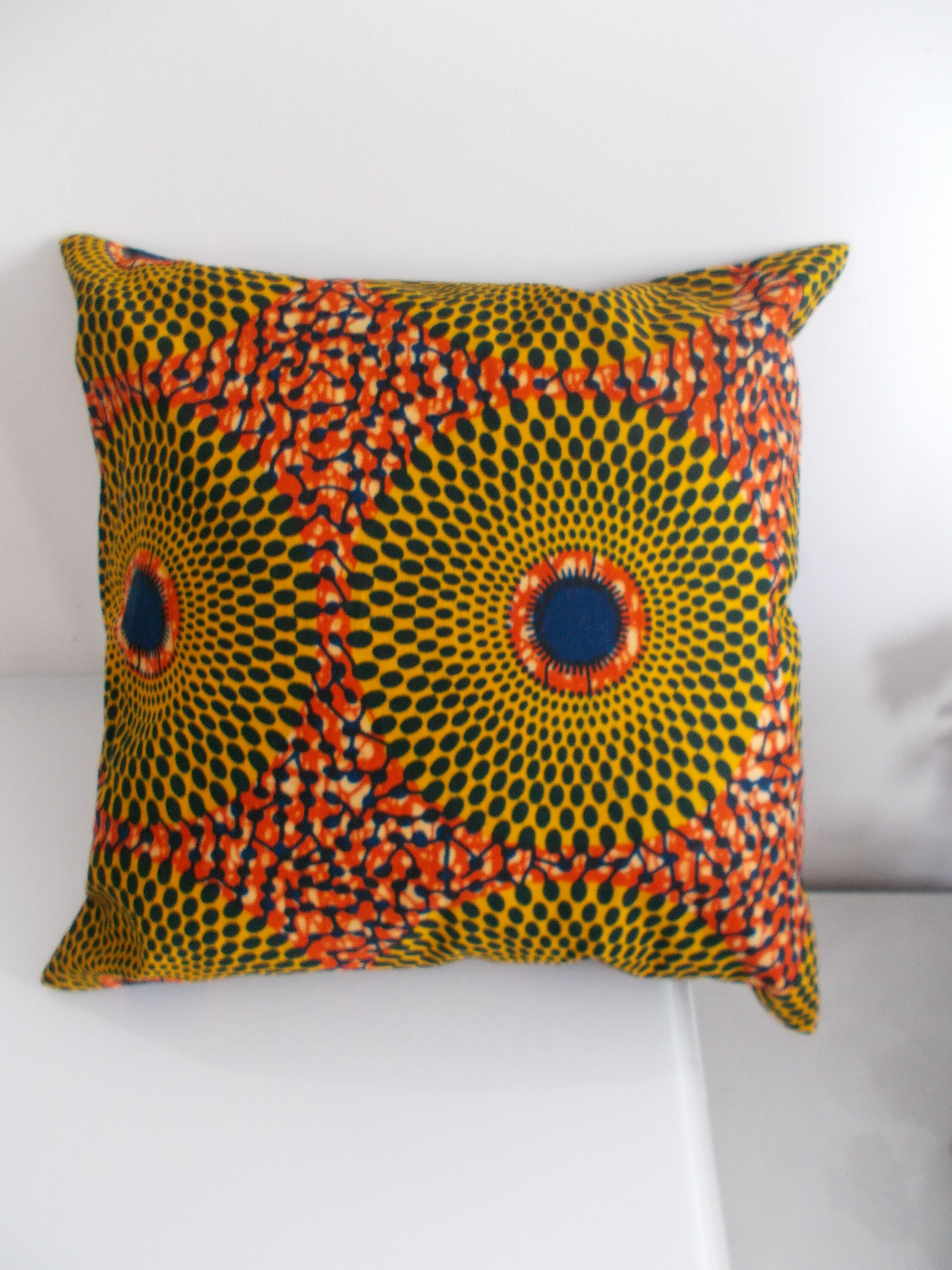 Wax cushion cover 40 cm x 40 cm