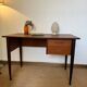 Bureau vintage style scandinave pieds fuselés
