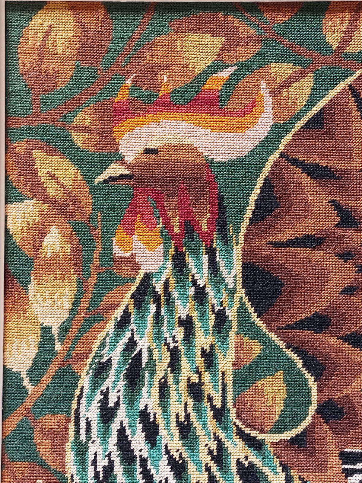 Wall tapestry - Framed vintage 70s canvas - Long-feathered rooster