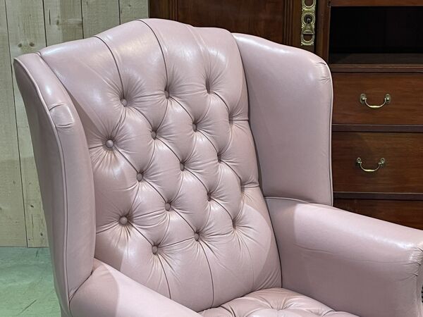 paire De fauteuils Chesterfield À Oreilles Des Années 1980 En cuir Rose Pâle