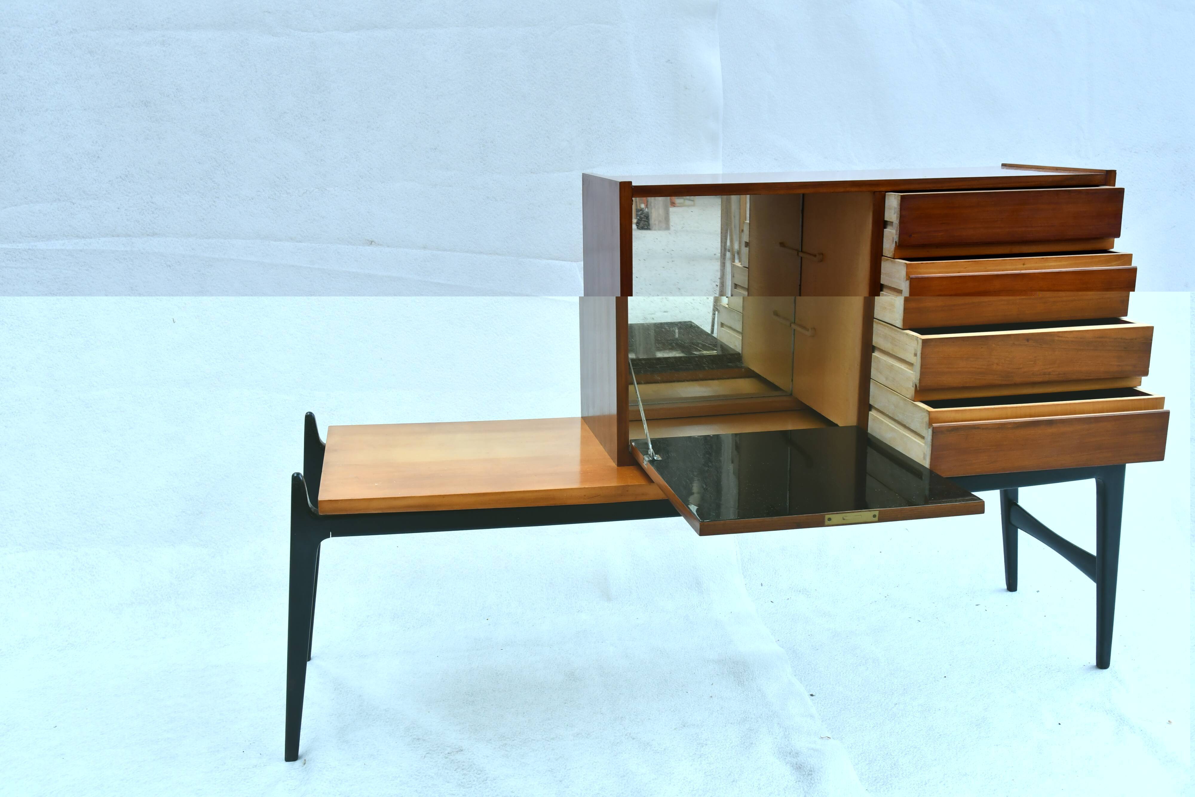 Jos de Mey sideboard