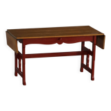 Scandinavian extendable table for writing or dining with a drawer, early 20th century.