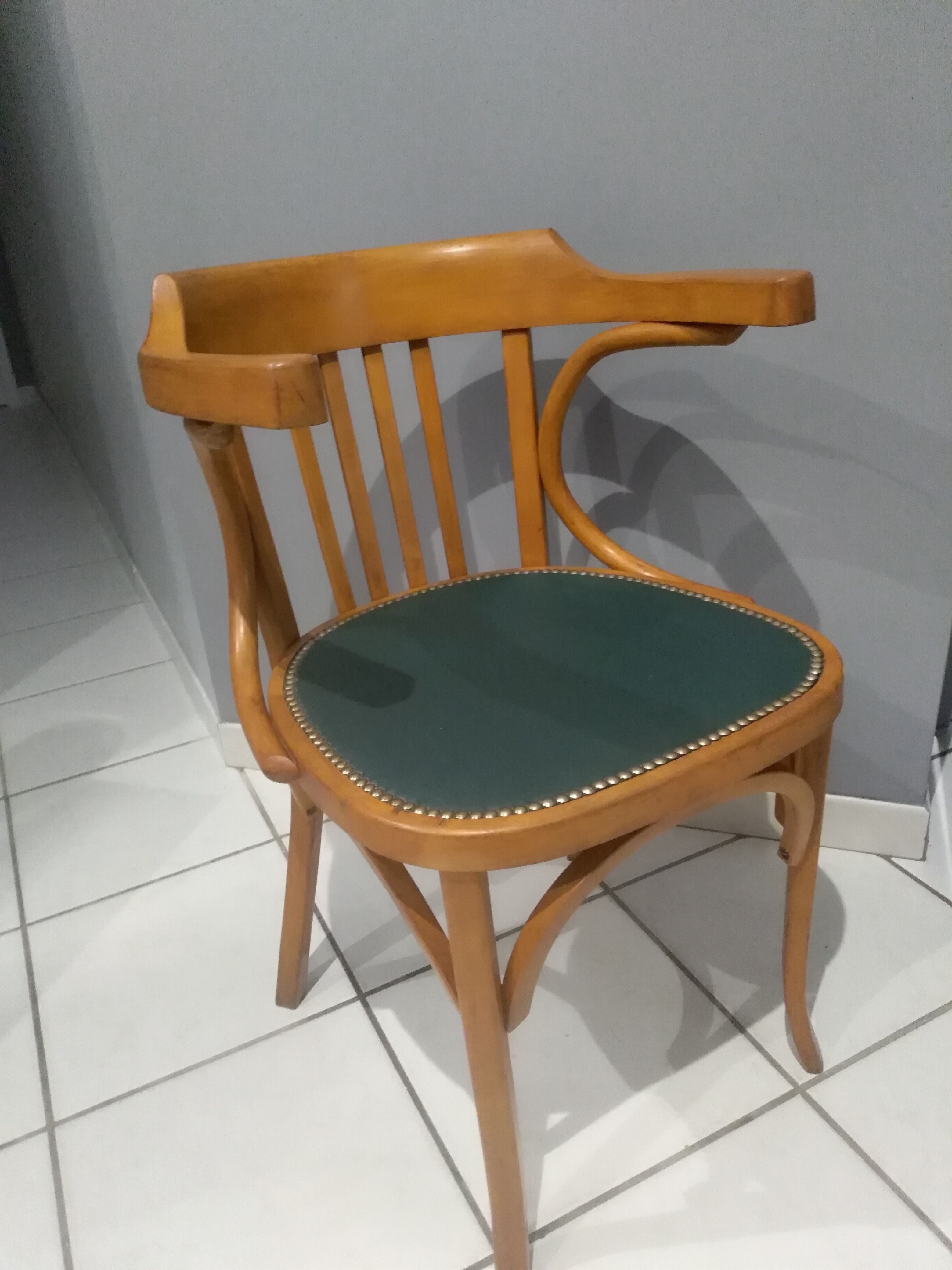 Fauteuil de bistrot Baumann vintage année 1960