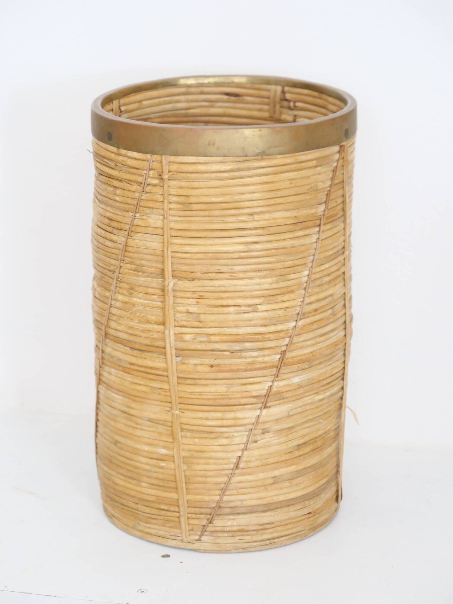 Bamboo rattan umbrella holder