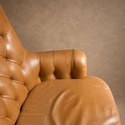 Fauteuil capitonné Poltrona Frau circé 1990