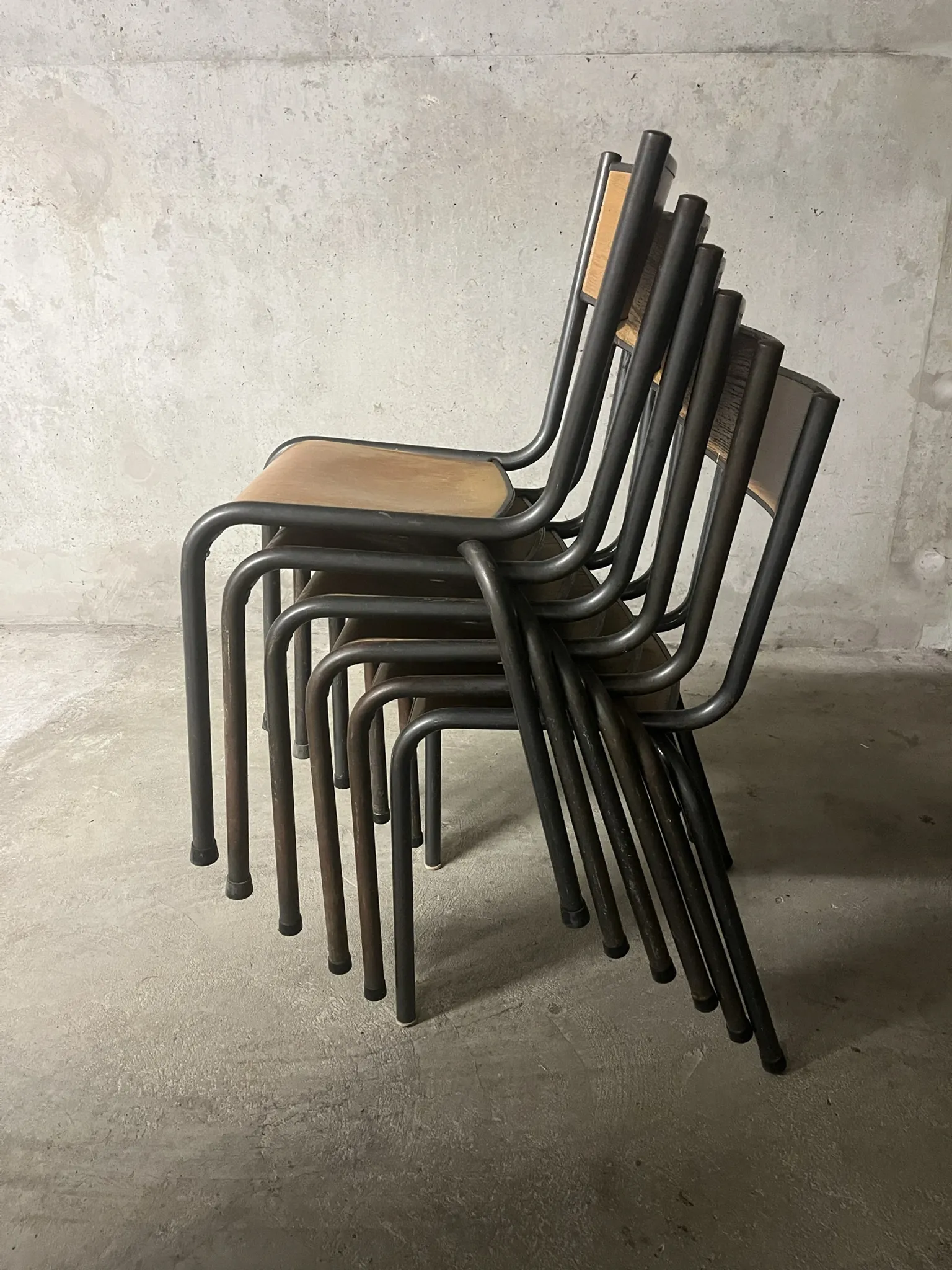Set of 6 school chairs