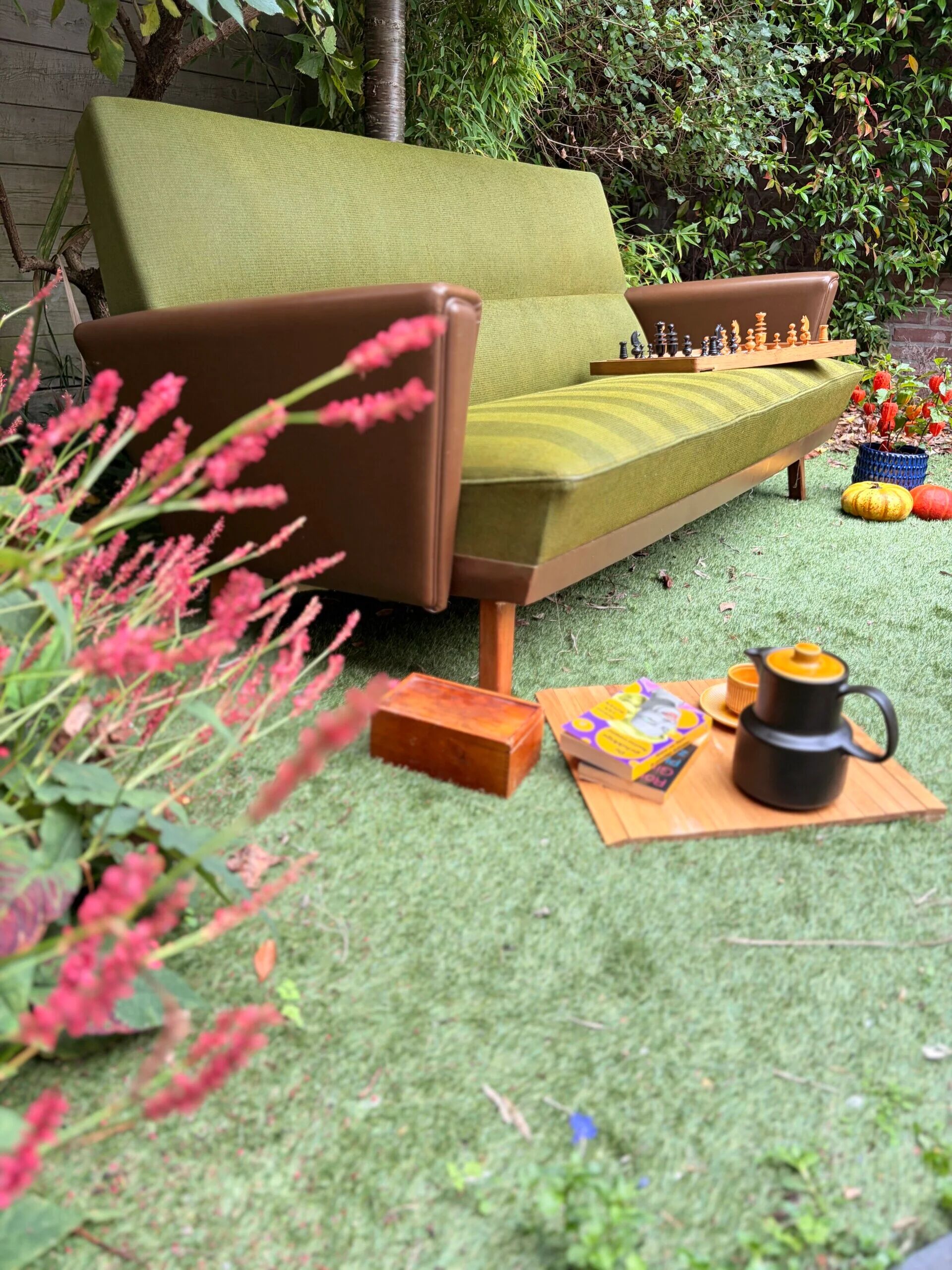 Vintage 1950s/60s 2/3-seater sofa