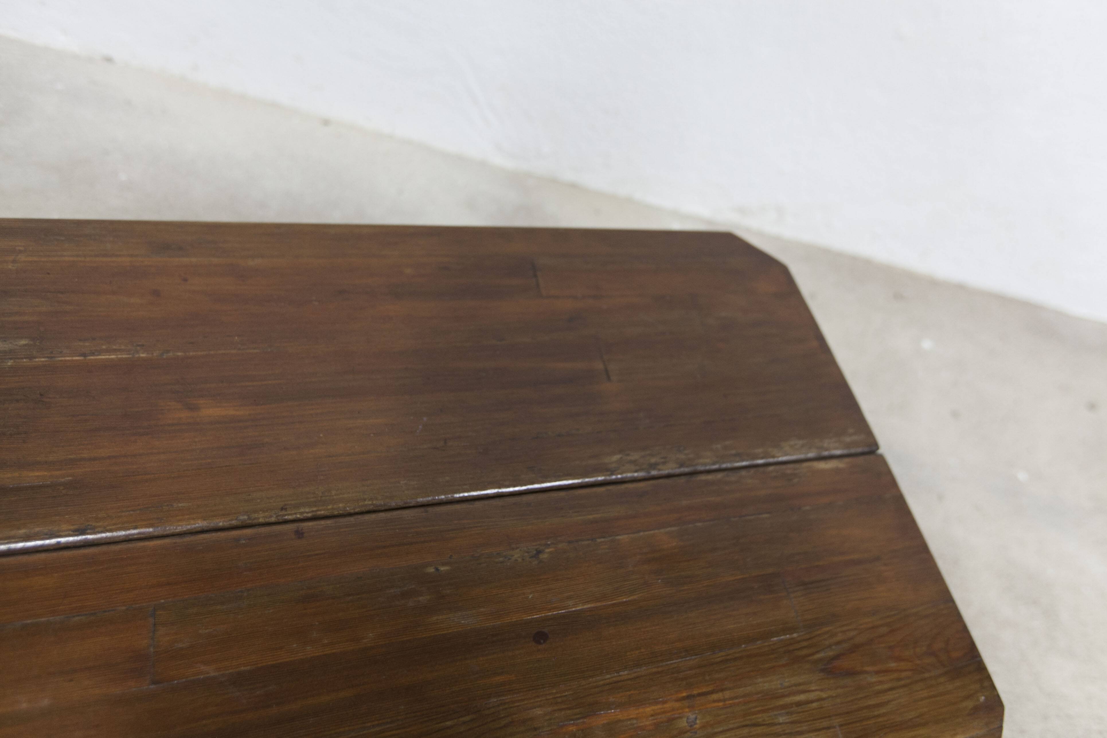 Brutalist style coffee table 1960 rectangular with cut corners