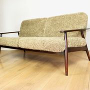 Beautiful vintage three-seater sofa from the 80s with removable cushions - long pile khaki, dark beige