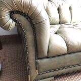 2-seater chesterfield sofa