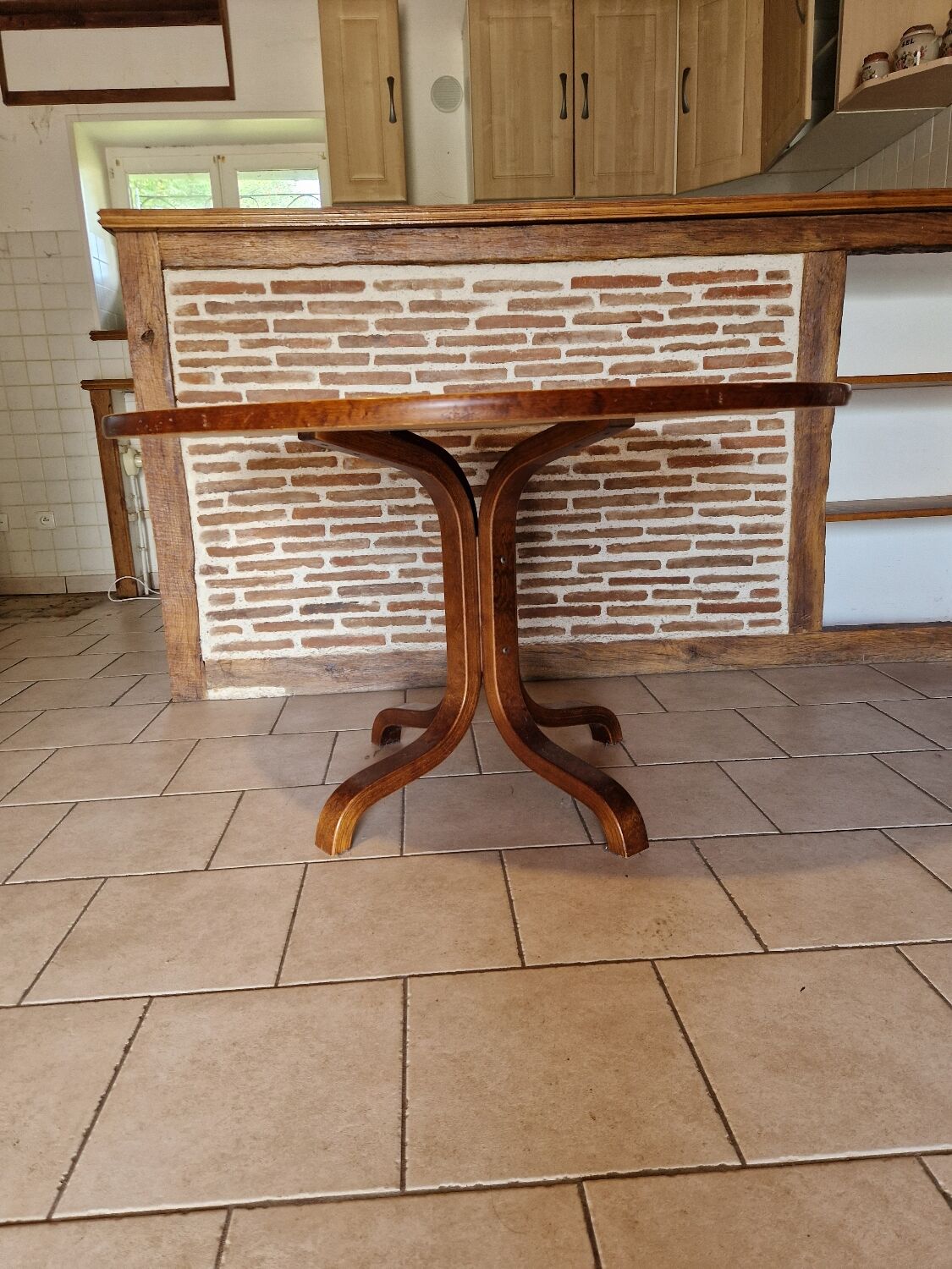 Vintage design round table Asko Export