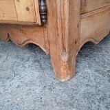 Regional buffet from the 18th century in blond cherry