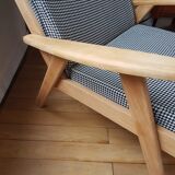 Vintage feet compass armchair