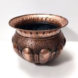 Vintage round embossed copper cachepot / vase by egidio casagrande, italy
